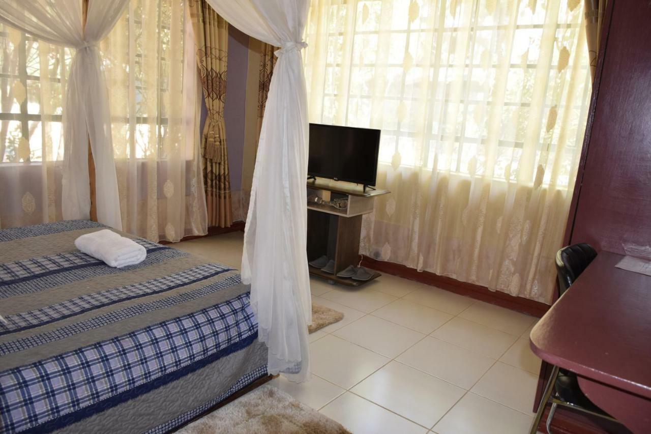 Yaris Guest House エルドレット エクステリア 写真