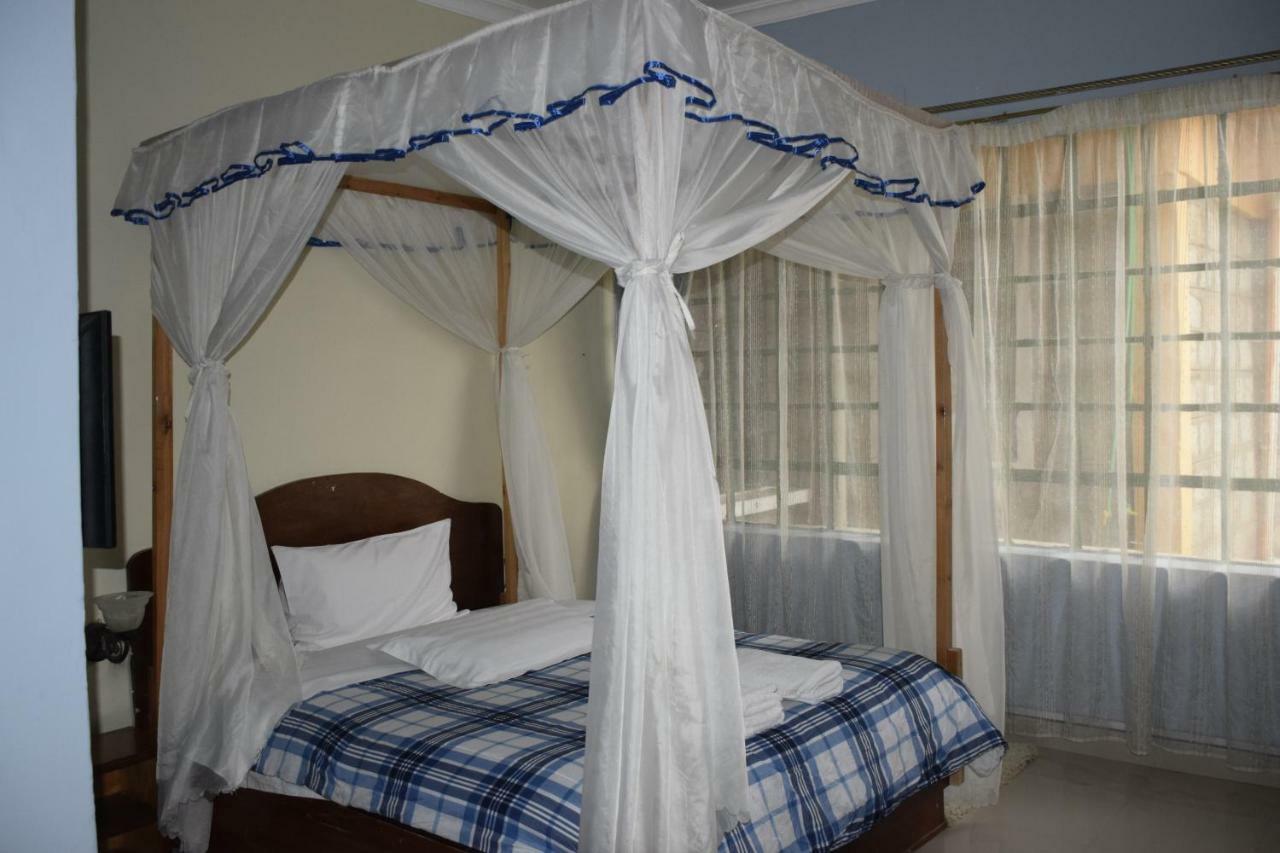 Yaris Guest House エルドレット エクステリア 写真